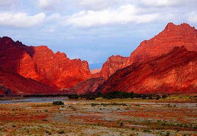 新疆阿克苏克孜尔里亚山,图三