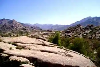 新疆阿勒泰汗德尕特五指泉,图一