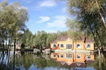 新疆阿勒泰哈巴河县双拥公园,图三