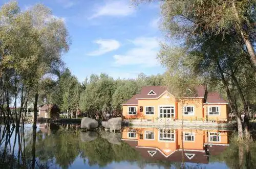 新疆阿勒泰哈巴河县双拥公园