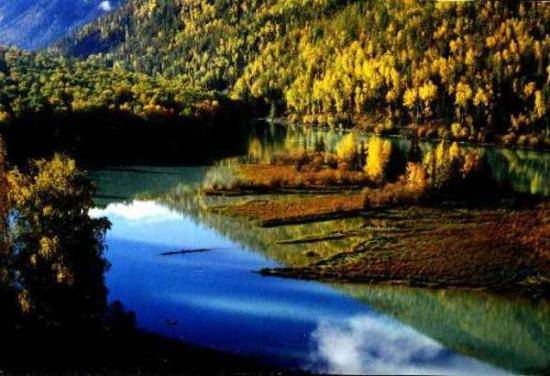 新疆阿勒泰鸭泽湖,图二