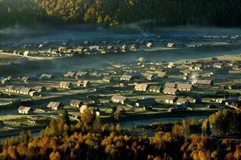 新疆阿勒泰图瓦村落,图二