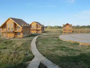 新疆阿勒泰金马鞍图瓦民俗文化旅游村,图三