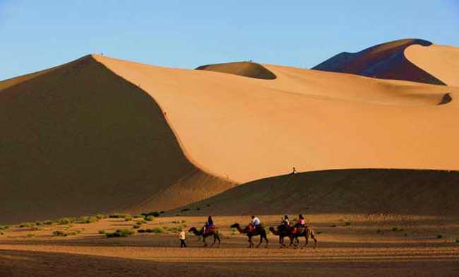 新疆阿勒泰哈巴河鸣沙山,图一