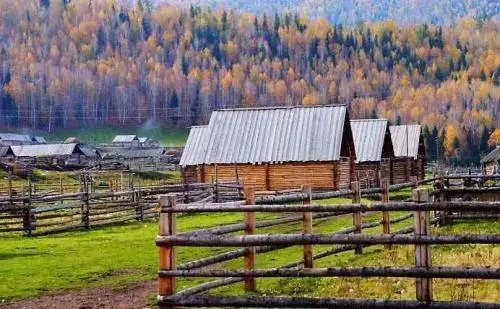 新疆阿勒泰禾木村