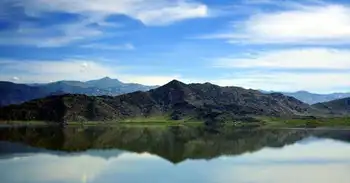 新疆阿勒泰富蕴可可托海伊雷木湖景点介绍,图四