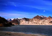 新疆阿图什幕士塔格峰