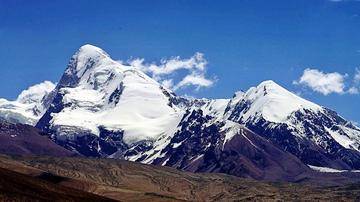 新疆阿图什公格尔九别峰山峰,图一