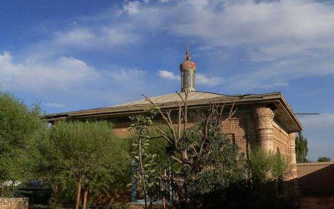 新疆阿图什苏里唐麻扎,图三