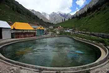 新疆博尔塔拉温泉,图二