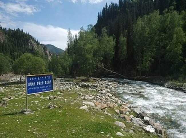 新疆博樂哈日圖熱格,圖三