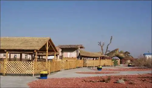 新疆五彩湾古海温泉