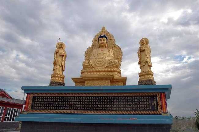 新疆玛纳斯县大佛寺,图一