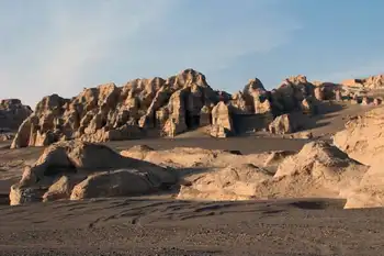 新疆哈密拉甫却克古城,图二