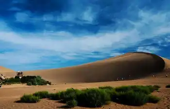 新疆哈密鸣沙山,图一
