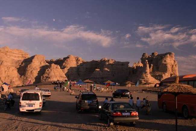 新疆哈密艾斯克霞尔古城堡,图二