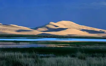 新疆哈密鸣沙山,图二