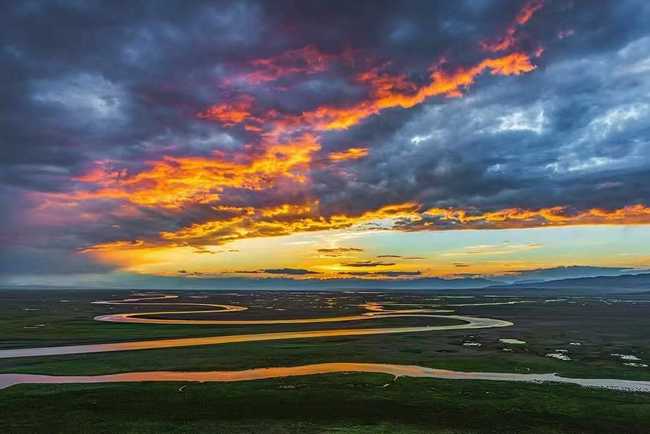 新疆巴音布魯克九曲十八彎景點,圖二