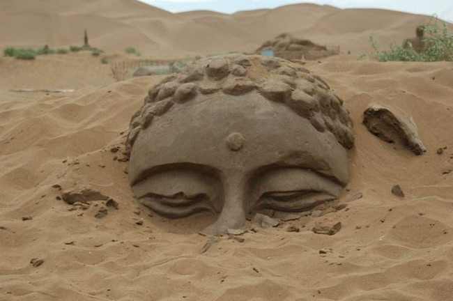 新疆库尔勒楼兰古城,图二