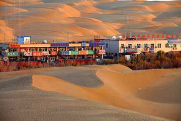 新疆第一条沙漠公路介绍,图二