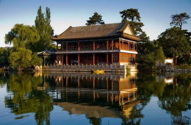 新疆库尔勒和硕县金丝特避暑山庄,图一