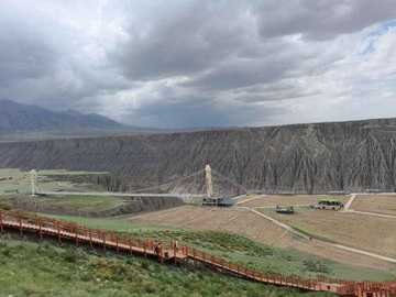 新疆克拉玛依独山子大峡谷,图四