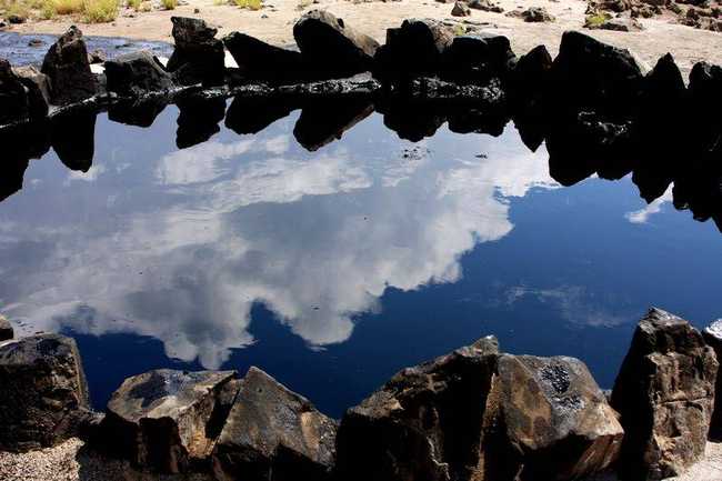 新疆克拉玛依黑油山,图三