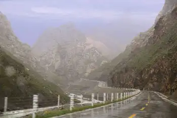 新疆最美公路独库公路,图七