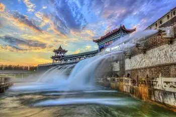 新疆克拉玛依九龙潭,图一