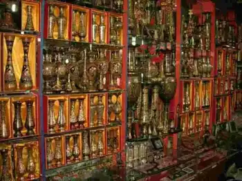 新疆喀什职业艺人街,图二