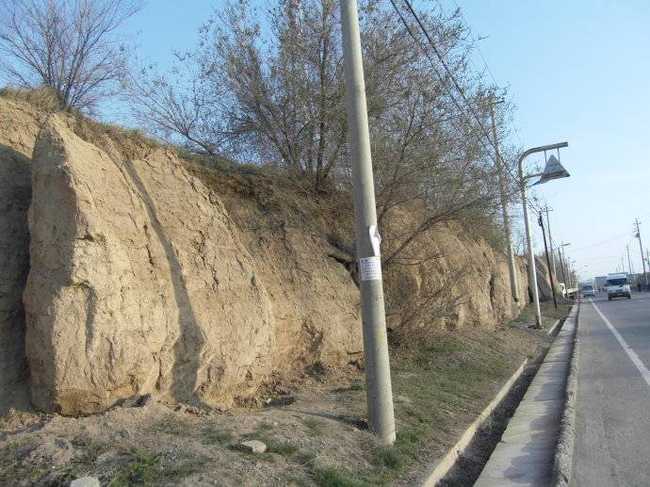 新疆塔城满城遗址,图一