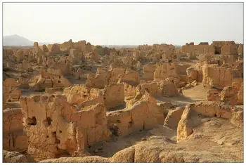 新疆吐鲁番交河故城,图三