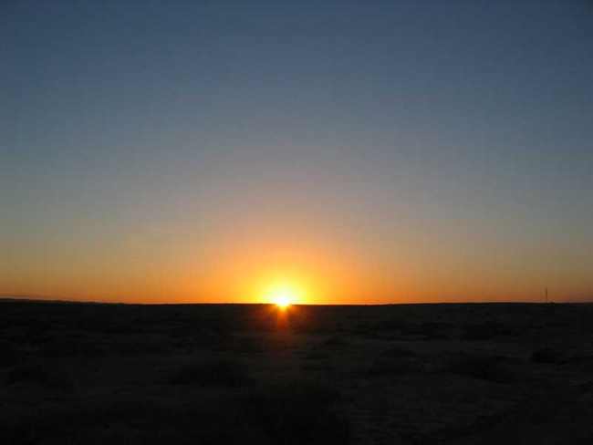 新疆吐鲁番艾丁湖,图三