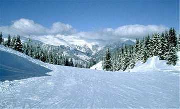 新疆银峰滑雪基地,图三