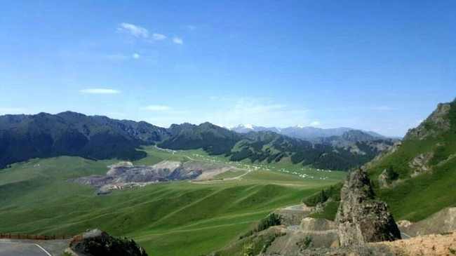 新疆乌鲁木齐照壁山森林公园,图一