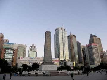 新疆乌鲁木齐人民广场,图二