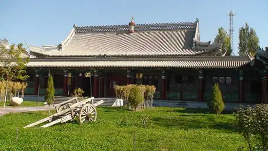 伊犁靖远寺11.jpg