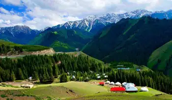 新疆伊犁果子沟,图二