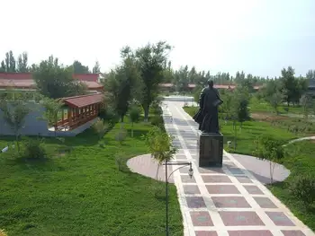 新疆伊犁察布查尔锡伯自治县锡伯民俗风情园,图一