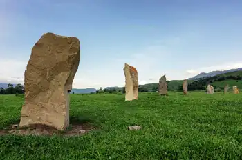 新疆伊犁乌孙古墓,图二