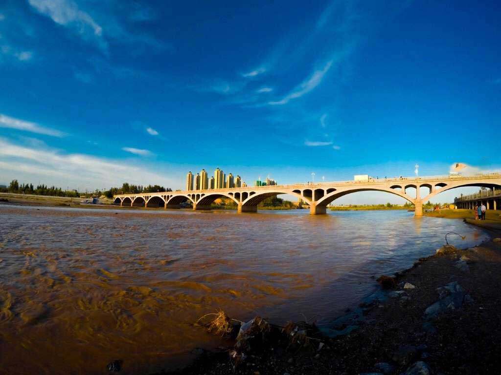 新疆伊犁河,图一