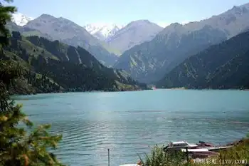 北疆自然揽胜之一:美若碧玉的天山明珠,图四