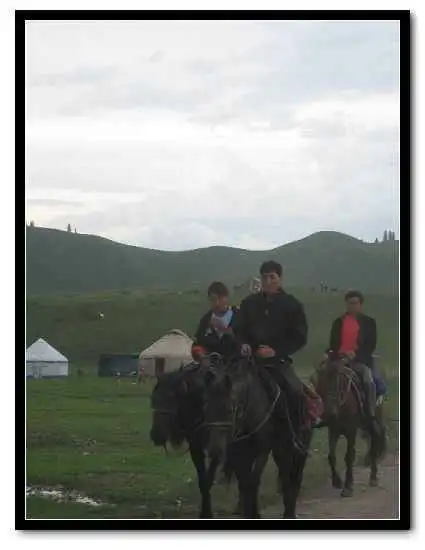 塞里木湖那拉提草原巩乃斯草原