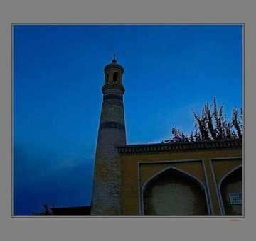 喀什的天空,图二