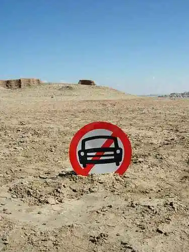 COLORFULDAYSINMYHEART-蓝与黄的鸣奏曲：魔鬼城