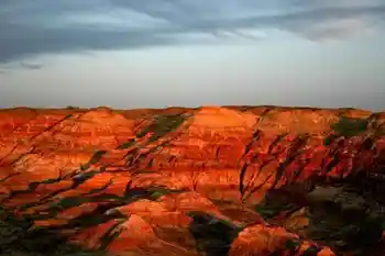 新疆五彩城传说中最美丽的死亡之地,图四