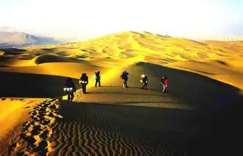 新疆艳色神秘之旅（金黄―沙漠奇观和古城遗址）,图二