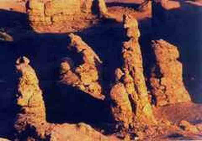 走進新疆哈密魔鬼城,圖三