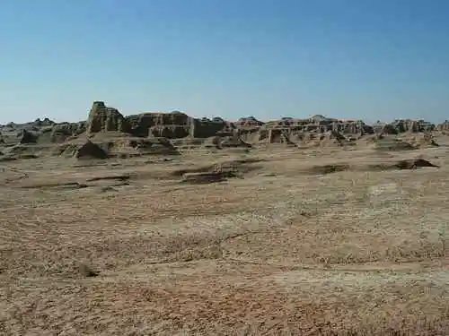 COLORFULDAYSINMYHEART-蓝与黄的鸣奏曲：魔鬼城