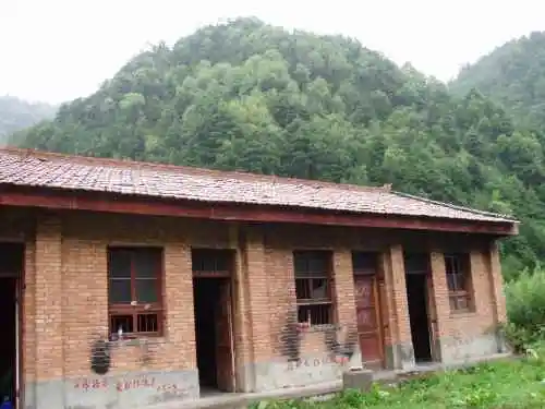 爱上行走的感觉冰晶顶－桦林湾穿越记行